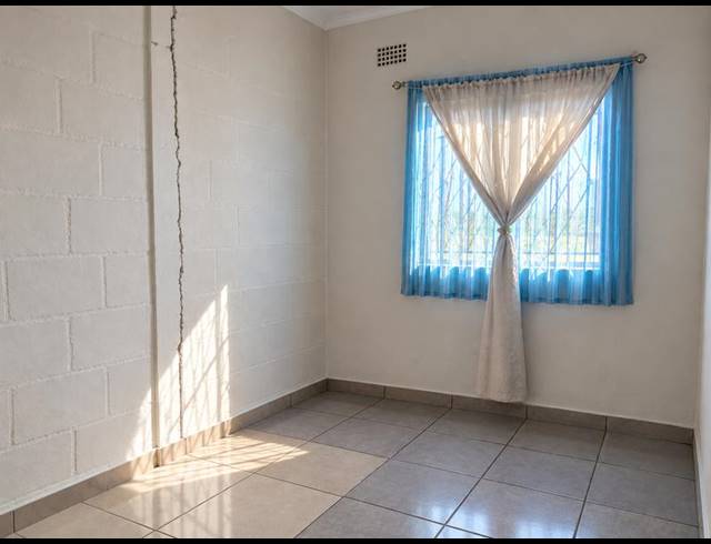 1 BEDROOM HOUSE FOR SALE IN KALKFONTEIN